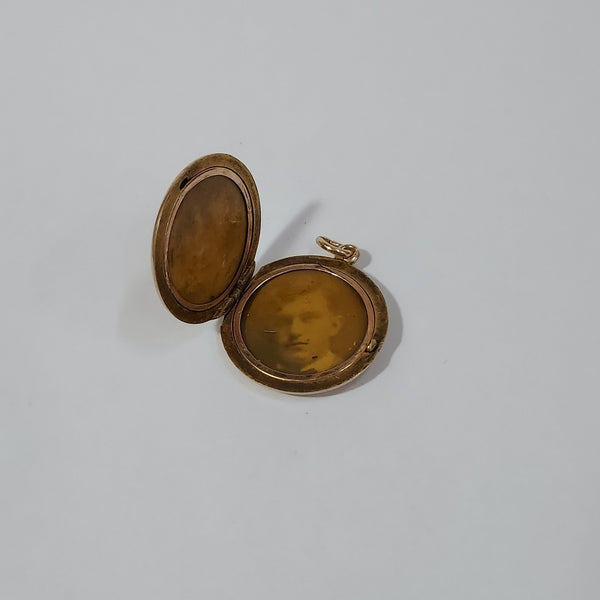 10K Gold Locket - Big Reuse