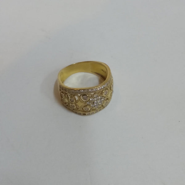 14K Gold & Clear Stone Cut Out Ring - Big Reuse