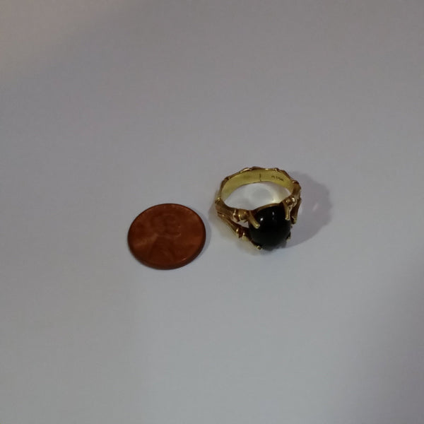 14K Gold & Green Stone Ring - Big Reuse