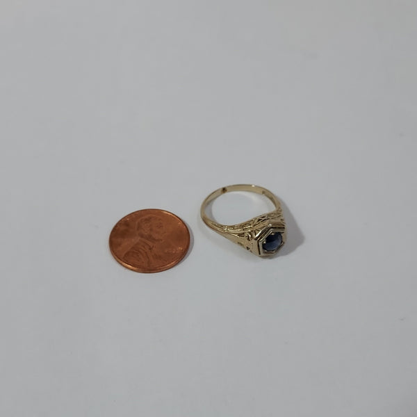 14K Gold & Sapphire Ring - Big Reuse