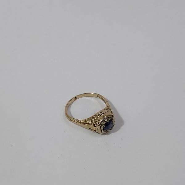 14K Gold & Sapphire Ring - Big Reuse
