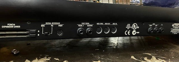Alesis QS6.1 Synthesizer - Big Reuse