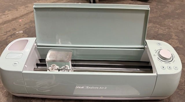 Cricut Explore Air 2 – Big Reuse