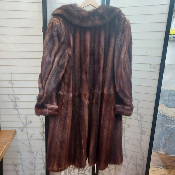Vintage Mink Fur Coat - Big Reuse