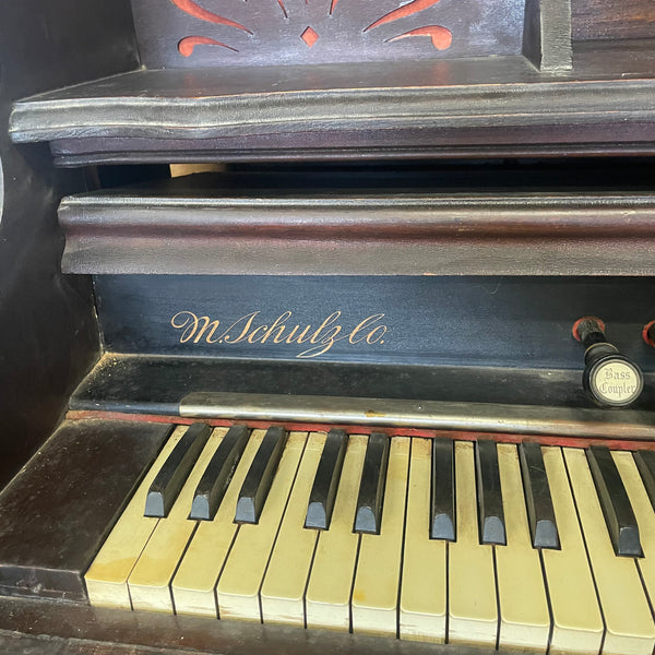 1800 Pump Organ