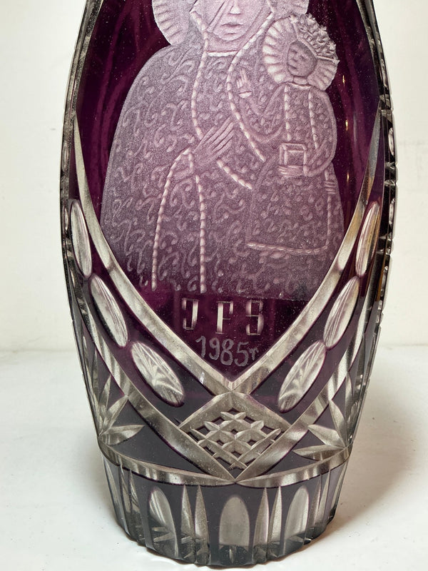 20th c. Our Lady of Czestochowa Vase - Big Reuse
