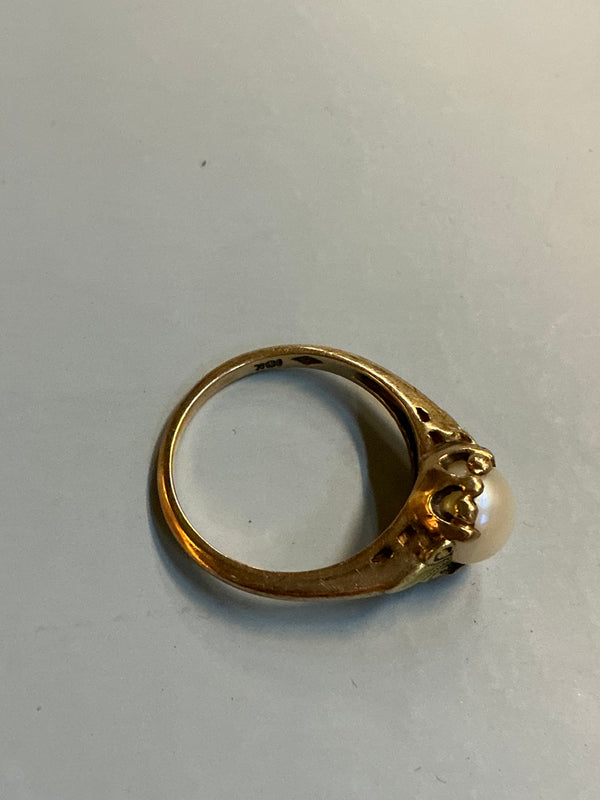 Vintage pearl 10k gold ring