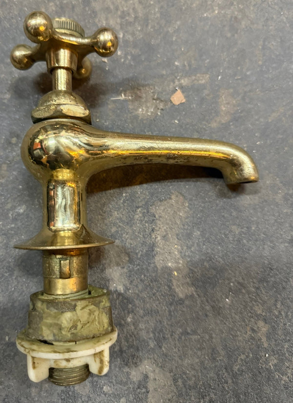 Antique Brass Faucet Bathroom Sink - Big Reuse