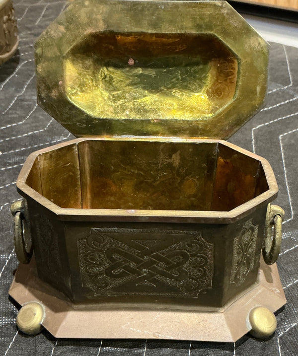 Antique French bronze box - Big Reuse
