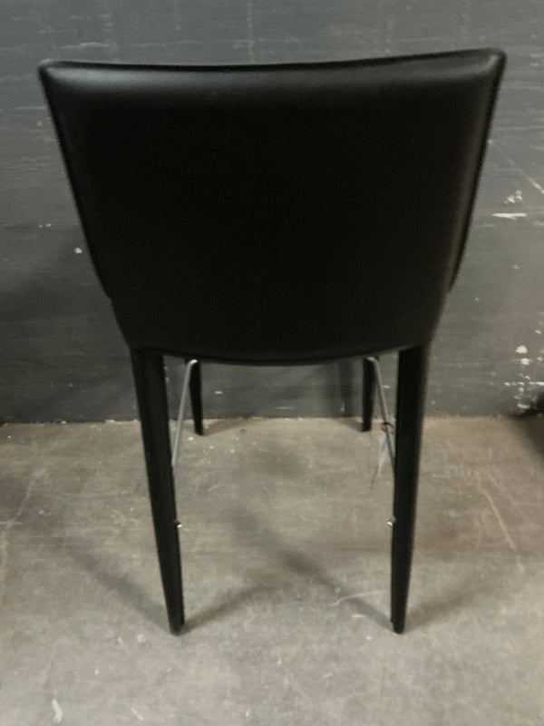 Bottega Stool in Black Leather - Big Reuse