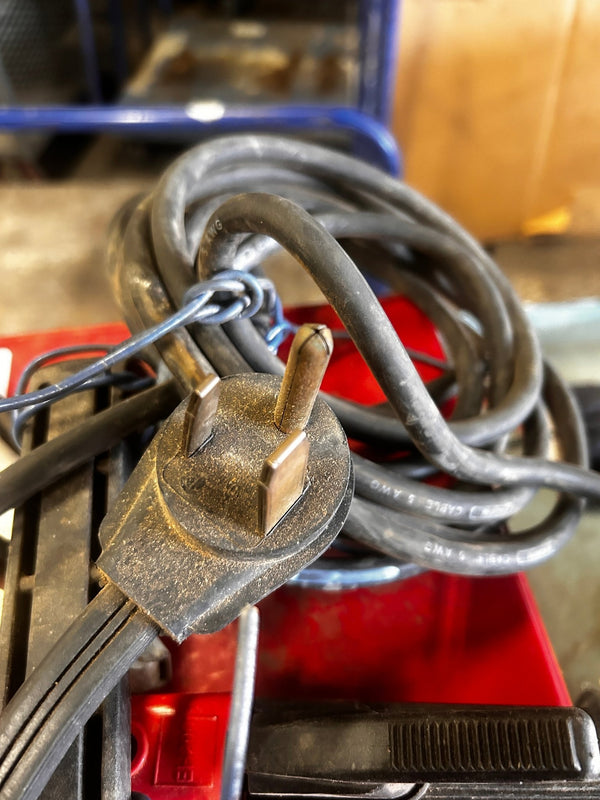 Lincoln Electric AC - 225 Arc Welder - Big Reuse
