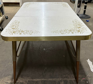 Vintage Formica Table - Big Reuse