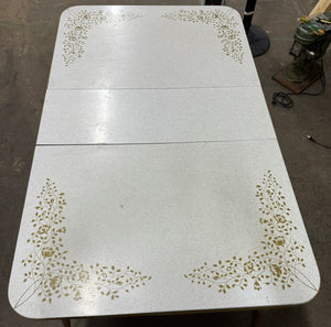 Vintage Formica Table - Big Reuse