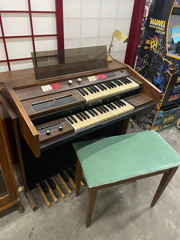 Baldwin Organ with Bass Pedal and Matching Seat - Big Reuse