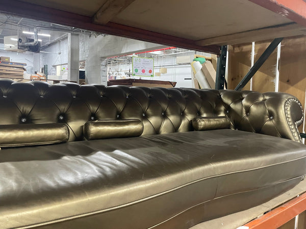 Gold Chesterfield Sofa - Big Reuse
