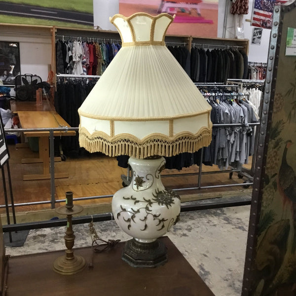 Pair of Antique Opalescent Glass & Brass Tabletop Lamps - Big Reuse