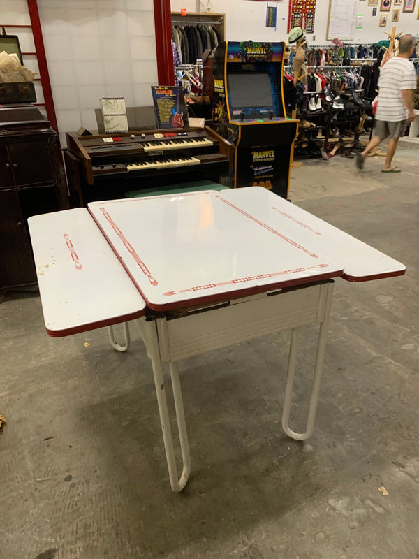 Vintage Tepco Porcelain Dining Table - Big Reuse